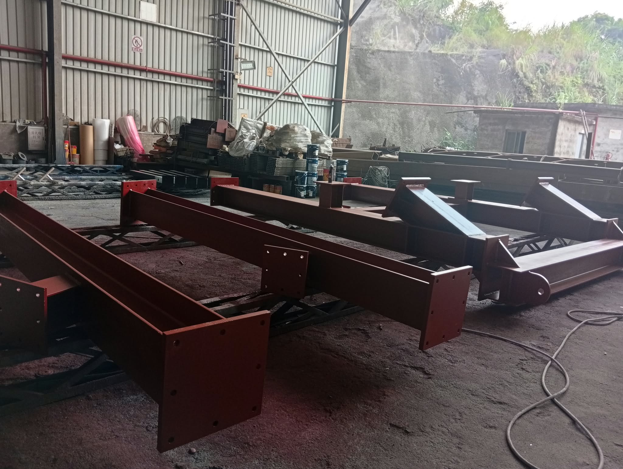 Steel components storage